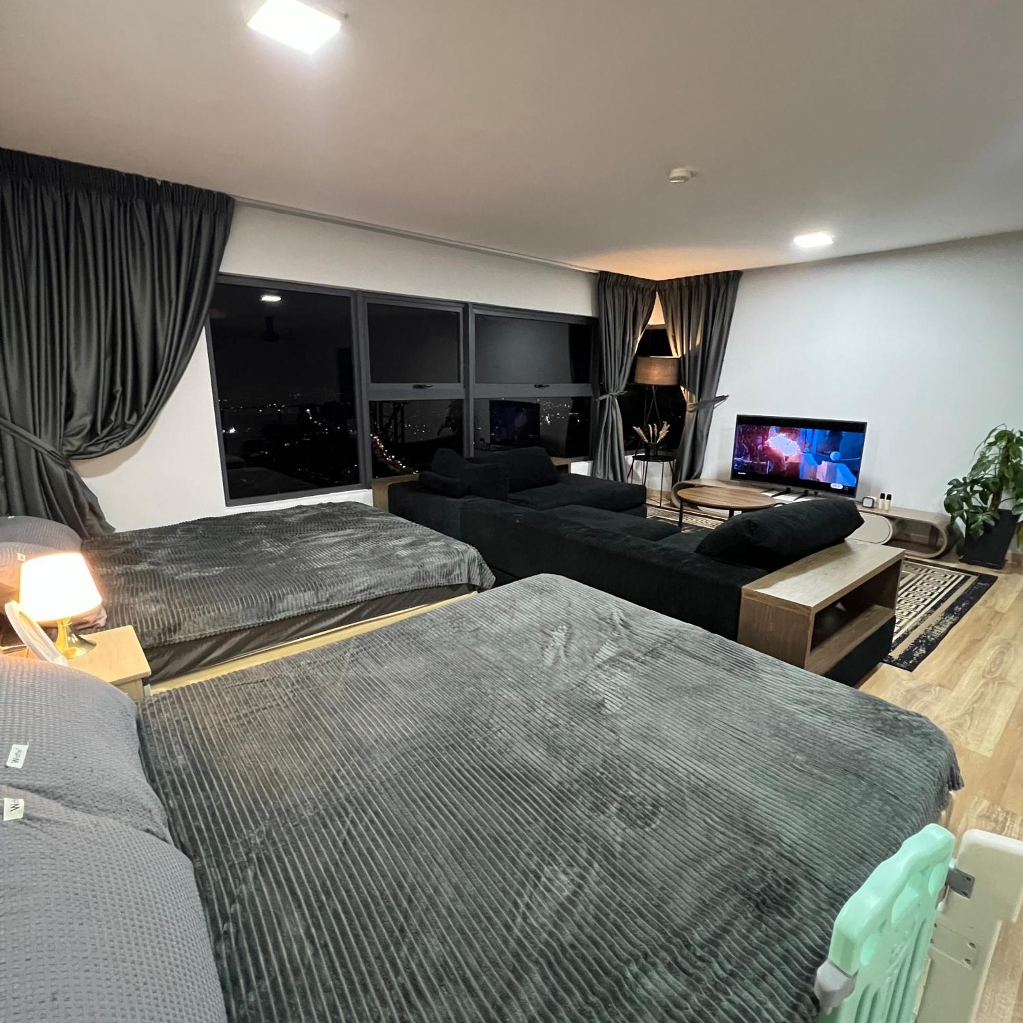 Pangsapuri Arte Cheras 3 Bed 2king Bed 2 Queen Bed ,8 Pex *