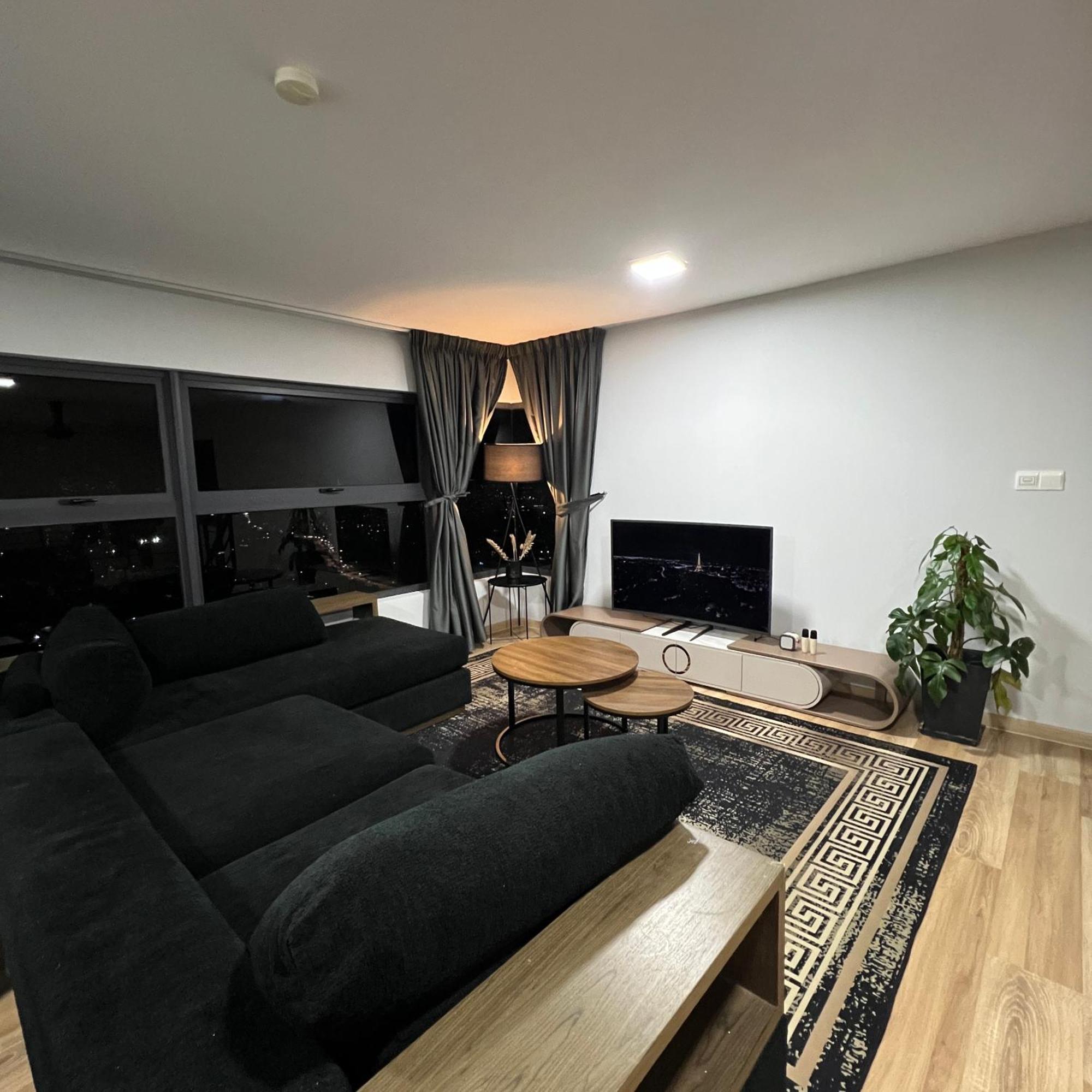Arte Cheras 3 Bed 2king Bed 2 Queen Bed ,8 Pex Kuala Lumpur